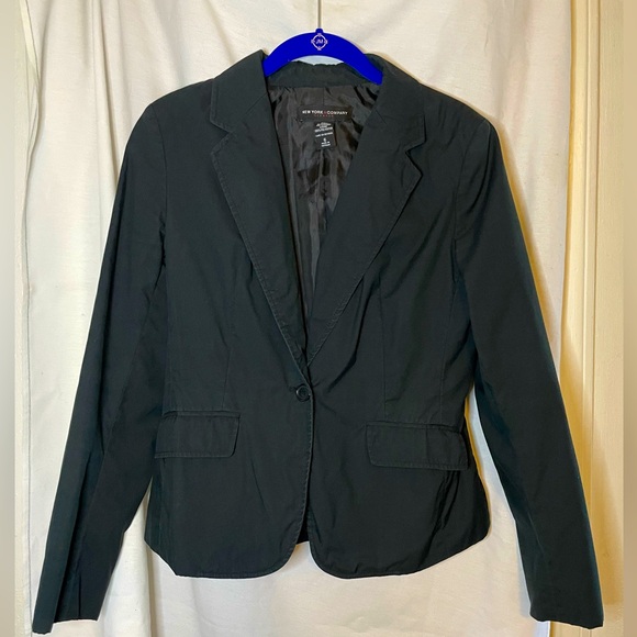 New York & Company Black Blazer w/ One Button and 2 Size Pockets Size 6 - Picture 1 of 11